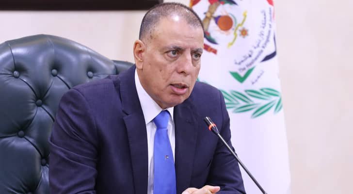 وزير الداخلية يترأس اجتماع اللجنة العليا للإصلاح والتأهيل