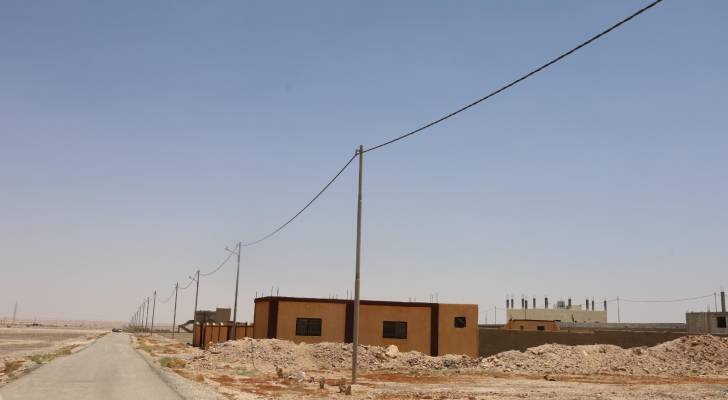 الخرابشة: إيصال الكهرباء لـ331 منزلاً وموقعاً بكلفة 1.317 مليون دينار خلال شهر آب الماضي