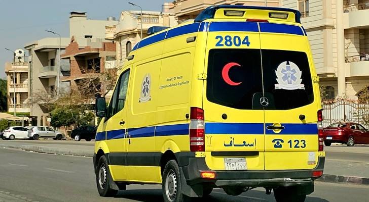 ذهب ليسعفهم فاكتشف أنهما ابنه وابن شقيقته.. مسعف أثناء خروجه لحادث سير أليم يفاجأ بالمصابين
