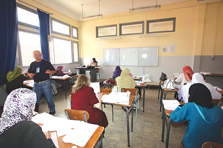 300 ألف مترشح للتنافس على 26 ألف منصب إداري في التربية