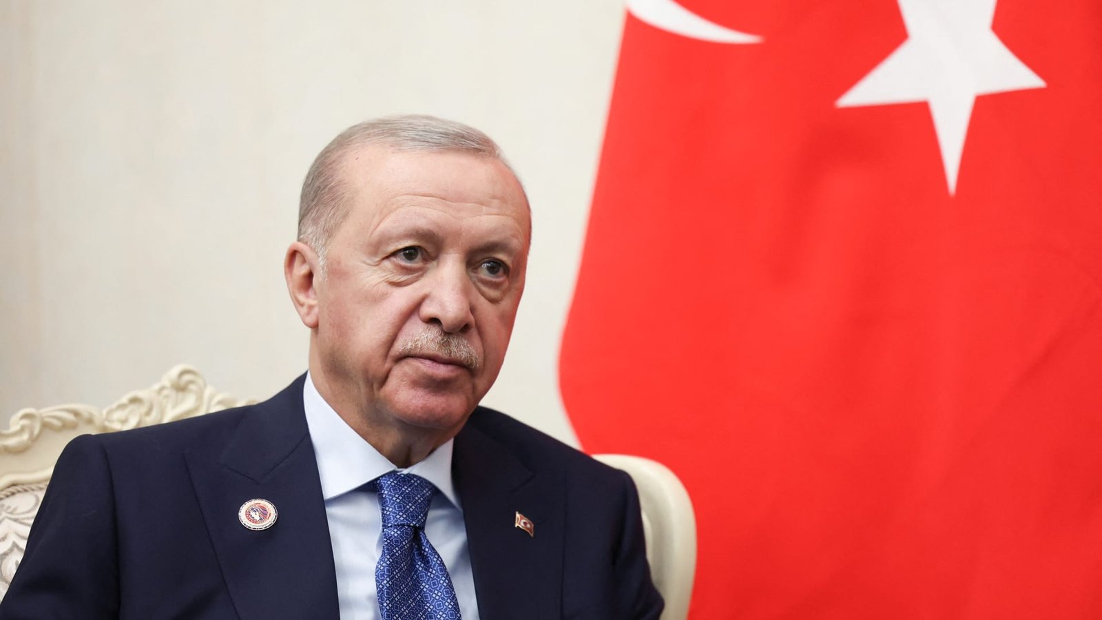 أردوغان يتحدث عن "حلف مكة" و"تجنيب شعبه المخاطر" في ظل الصراع بالمنطقة