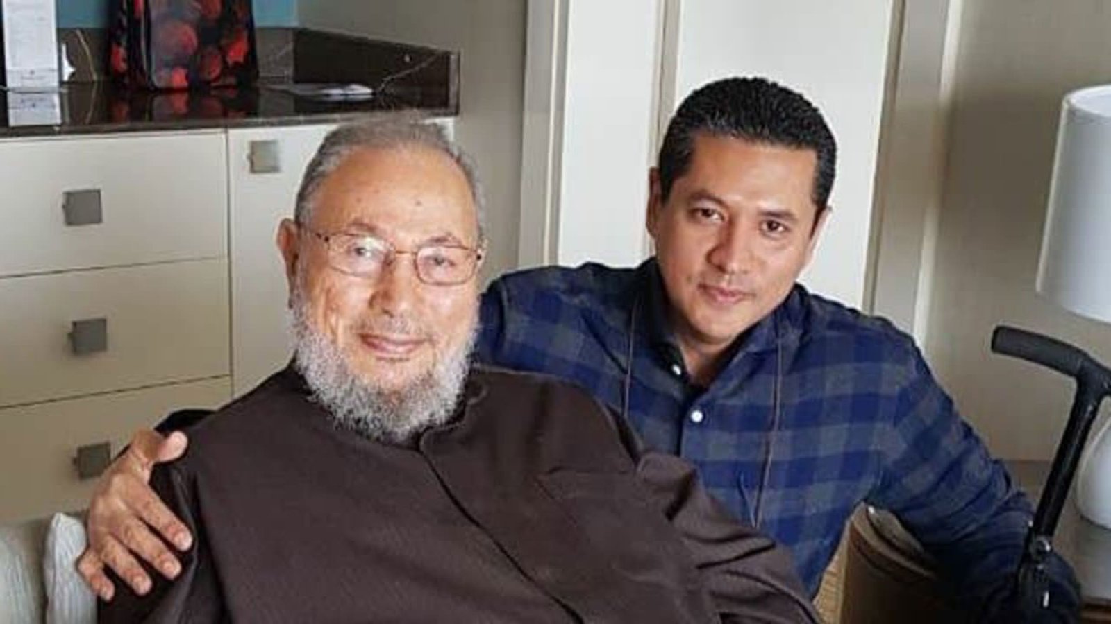 جملة قالها عبدالرحمن نجل يوسف القرضاوي بأول رسالة بعد عفو الشيخ محمد بن زايد تلقى رواجا