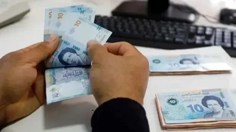 قبول مطالب القروض والتمويلات على الشرف في أكتوبر المقبل