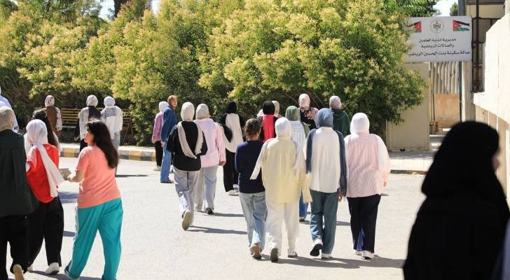 مواطنون من العقبة لـرؤيا أخبار: نظام المرحلة الثانوية 3 سنوات يزيد من الأعباء النفسية والمالية