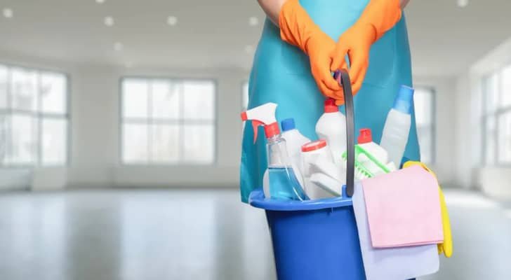 وزارة العمل تضبط 60 عاملا وعاملة منزل مسجلة بحقهم بلاغات هروب
