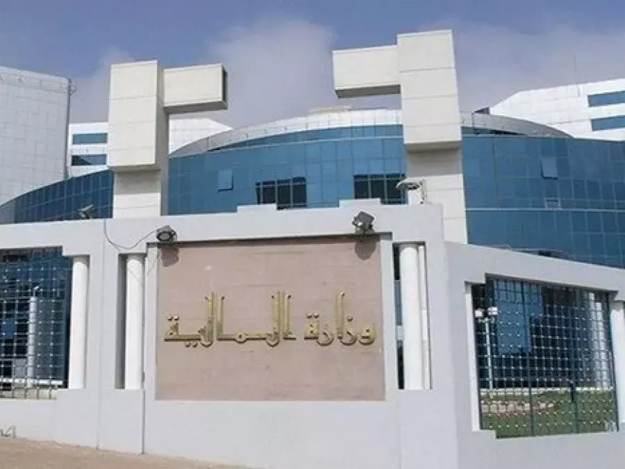 وزارة المالية “تطمئن” شركات الطيران الدولية