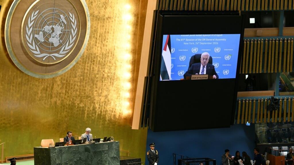 محمود عباس يندد بالسياسات الإسرائيلية المهددة لـ"حياة ووجود الشعب الفلسطيني"