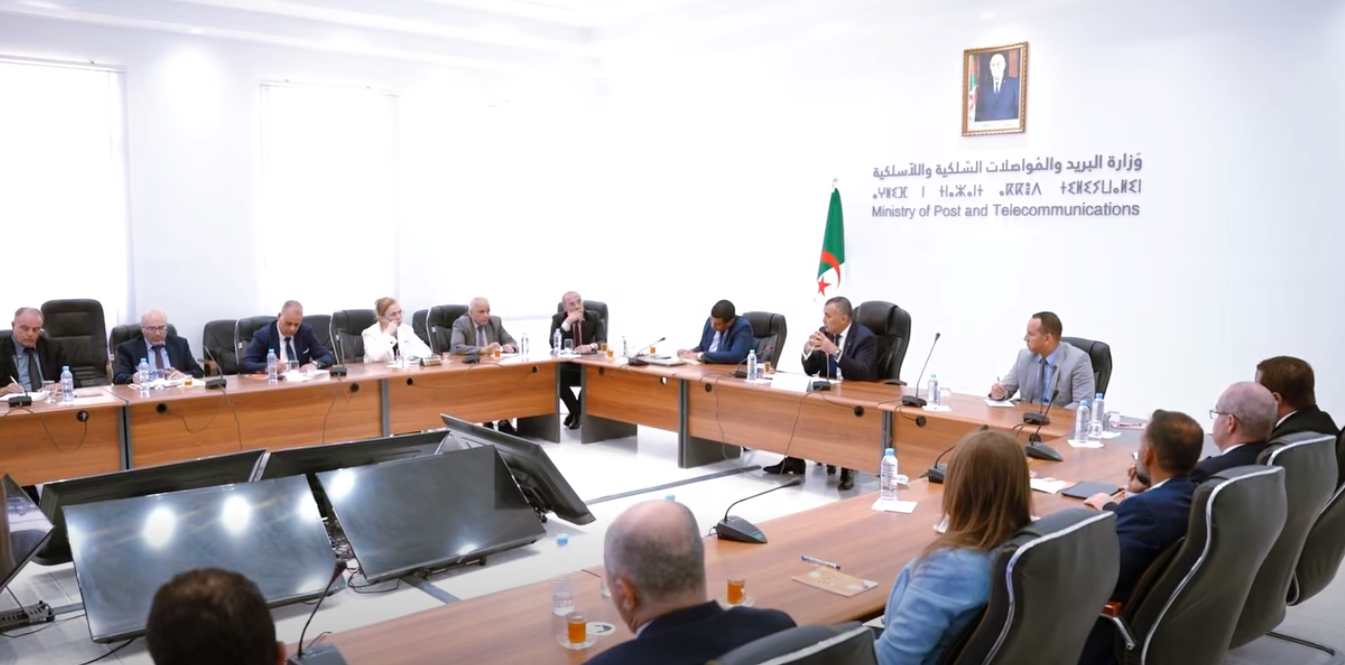 زروقي يأمر باستعجال تفعيل آلية البث الخلوي للإنذار المبكر في حالات الكوارث