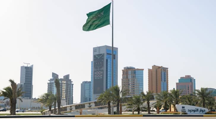 السعودية تفعّل الإنذار في 6 مناطق.. وتعلن زوال الخطر