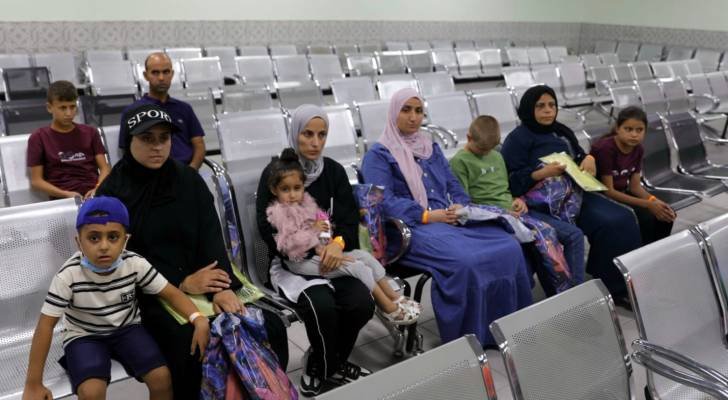 القوات المسلحة تُجلي الدفعة الـ32 من أطفال غزة إلى الأردن لتلقي العلاج