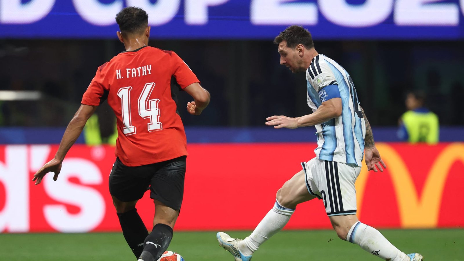 منتخب مصر يعلن غياب حمدي فتحي عن مباراة أنجولا بتصفيات أمم أفريقيا