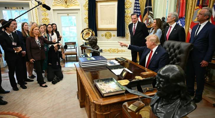 ترمب: البيت الأبيض لا يشن هجوماً على الصحافة الحرة بل على الأخبار الكاذبة التي تتفشى في الولايات المتحدة