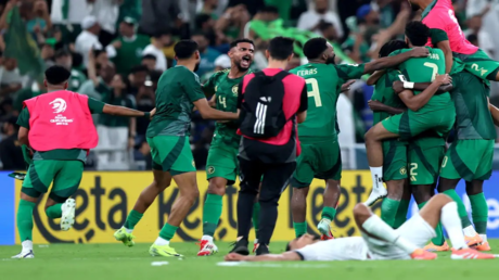 كأس الخليج.. السعودية تهزم العراق وتتربع على صدارة المجموعة (فيديو)