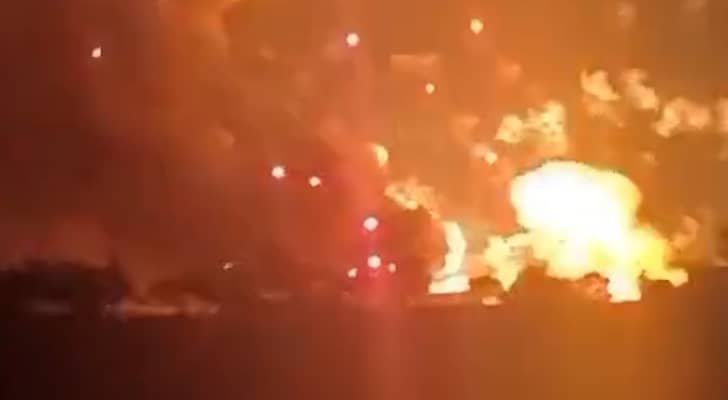 الدفاع المدني السوري: إصابات جراء الانفجارات في محيط منطقة العيس بريف حلب الجنوبي