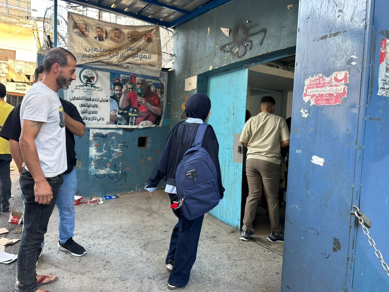 طلاب أونروا في لبنان.. عام دراسي جديد بأعباء تتجاوز مقاعد المدرسة