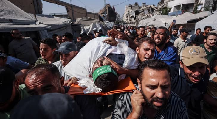 إصابة 9 فلسطينيين بنيران الاحتلال والقصف المدفعي في خان يونس ومخيم البريج
