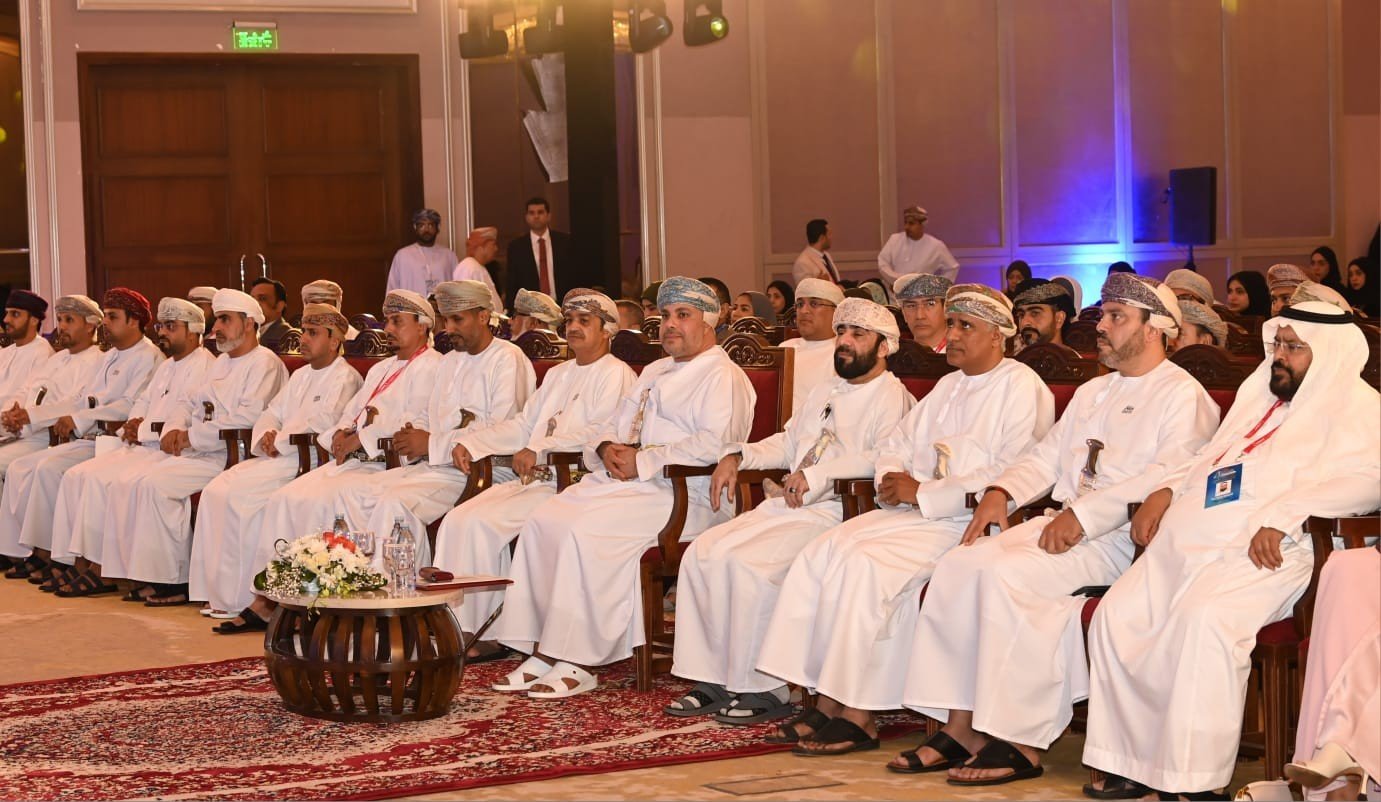 "مؤتمر أمراض الكلى" بصلالة يوصي بتطور برنامج زراعة الأعضاء وتوحيد البروتوكولات العلاجية