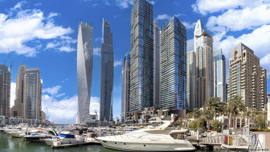 الجريمة المنظمة.. هل تسلّم دبي المطلوبين للعدالة الألمانية؟