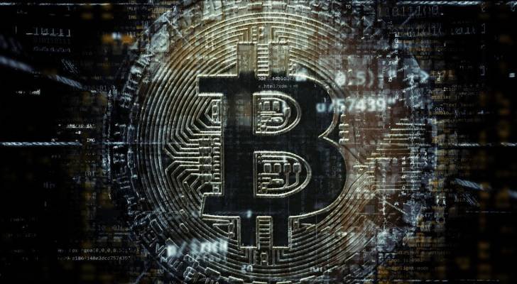 انخفاض أسعار البيتكوين إلى 79,651 دولارا في التعاملات المبكرة الاثنين