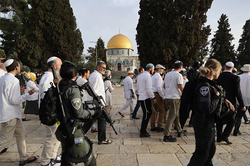 Mosquée Al Aqsa: Des centaines de sionistes accomplissent des rituels talmudiques à la mosquée