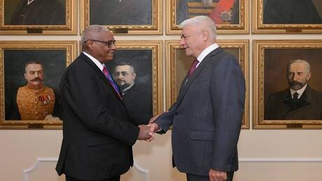 وزيرا داخلية روسيا والسودان يبحثان في موسكو التعاون الأمني ومكافحة الجرائم الإلكترونية