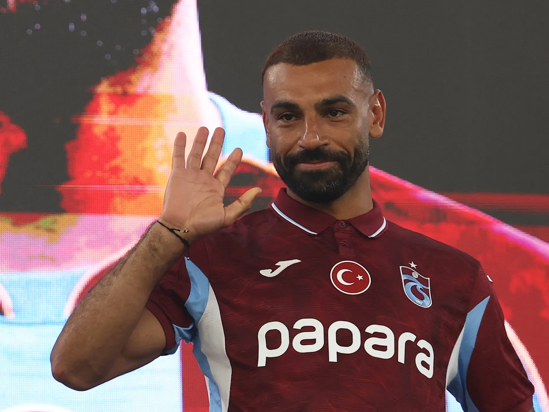 أبرز الصفقات العالمية والعربية في الانتقالات الصيفية لموسم 2026-2027