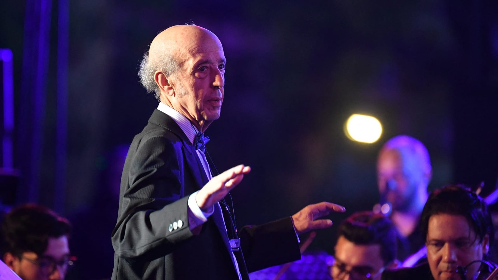 تونس.. وفاة الموسيقار محمد القرفي عن عمر يناهز 78 عامًا