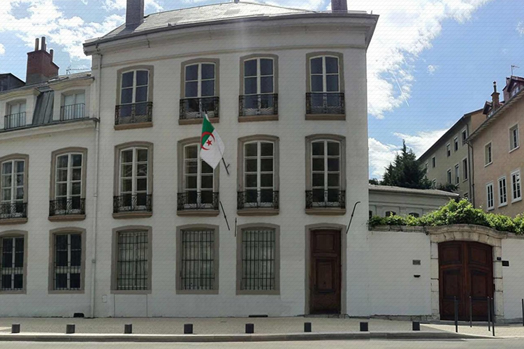 Three Algerian Consuls Join France And The Return Of The Ambassador Is Postponed