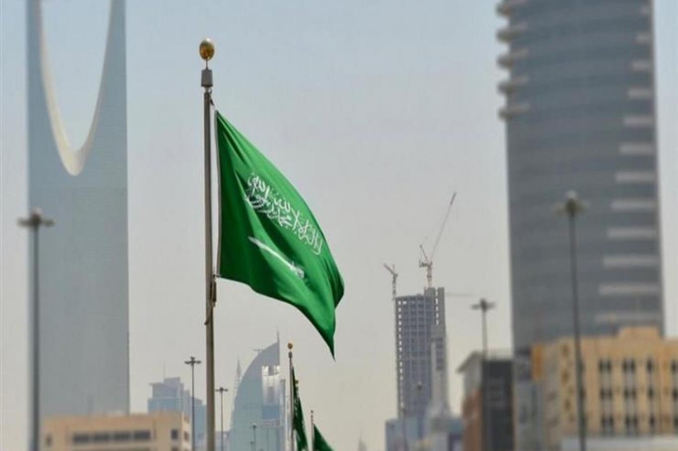 السعودية تعلن زوال الخطر عن جازان ونجران بعد تحذيرات