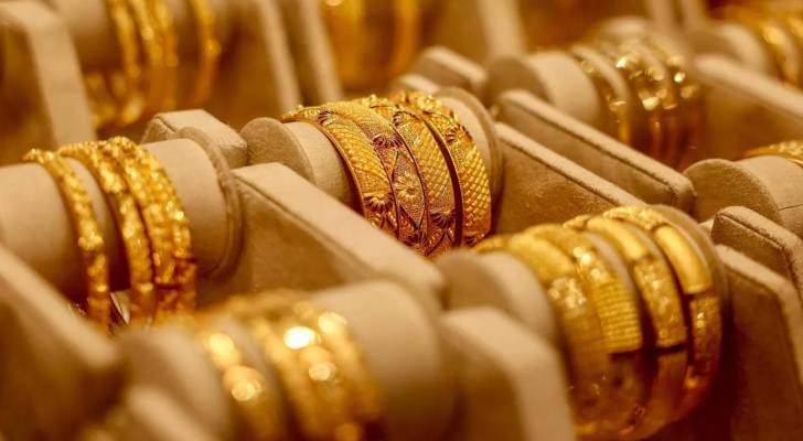 تراجع أسعار الذهب والليرات الرشادية والإنجليزية في الأردن الثلاثاء