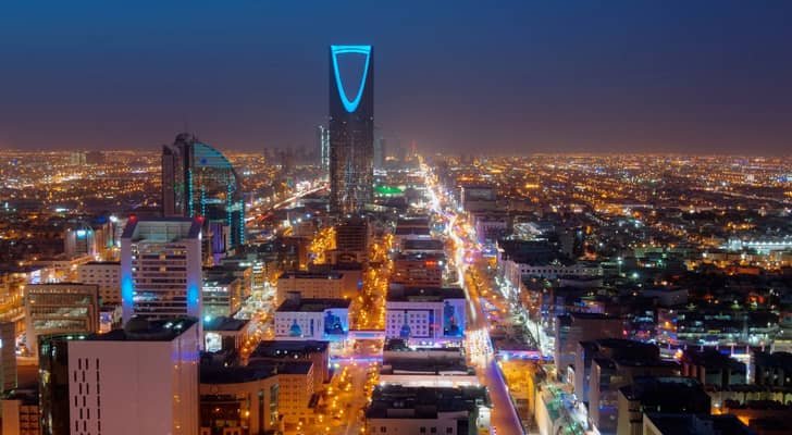 السفارة الأمريكية في السعودية تجدد تحذيراتها الأمنية لرعاياها