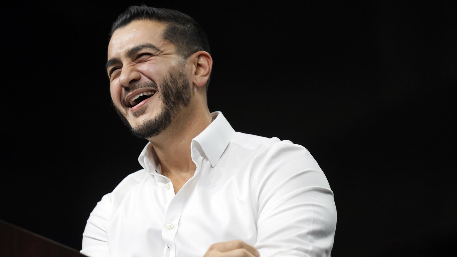 "سأكون السيناتور محمد بالنسبة لك".. عبدالرحمن السيد يرد بقوة على ترامب