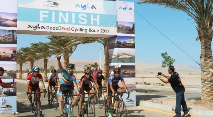 إغلاقات وتحويلات مرورية تزامناً مع انطلاق سباق آيلة بين البحر الميت والعقبة