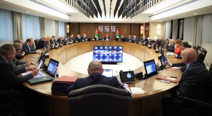 البطاينة أمينا عاما لوزارة الإدارة المحلية والمجالي أمينا عاما لوزارة السياحة