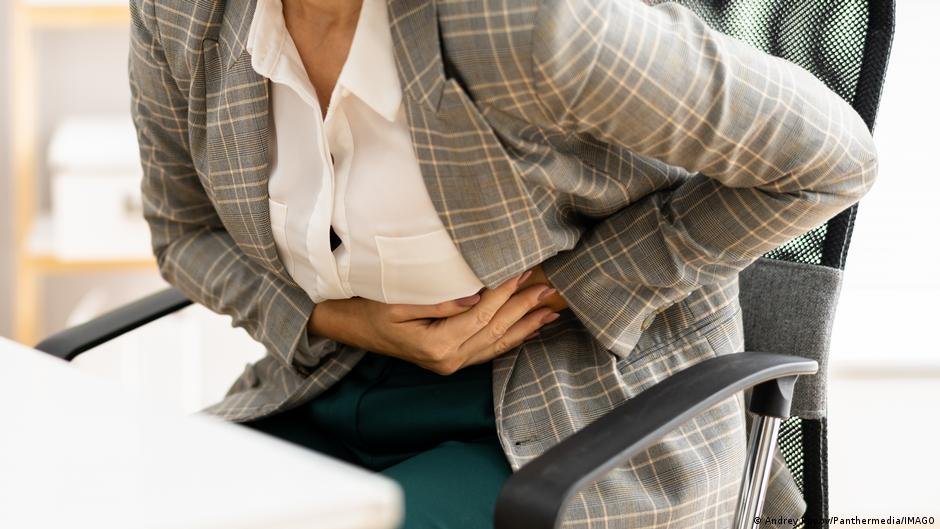 ما قبل انقطاع الطمث.. ماذا يحدث في جسم المرأة؟