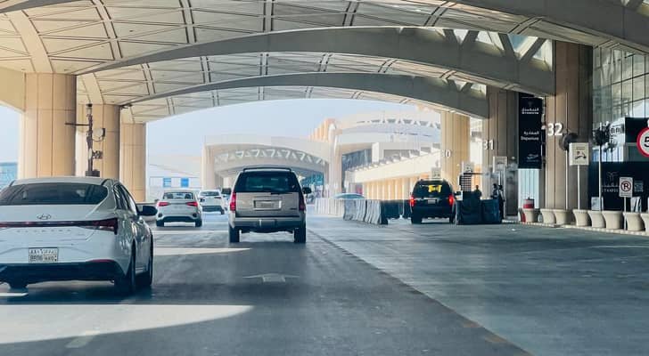 الطيران المدني السعودي: وفاة 12 شخصا وإصابة 309 آخرين في هجوم على مطار الرياض