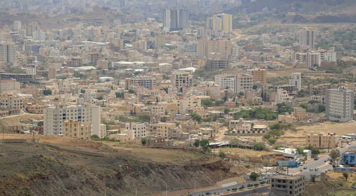 برنامج الأغذية العالمي يحذر من انهيار الأمن الغذائي في اليمن