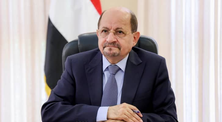 أ ف ب: رئيس الحكومة اليمنية كان في القصر الرئاسي بعدن عند وقوع هجوم الحوثيين