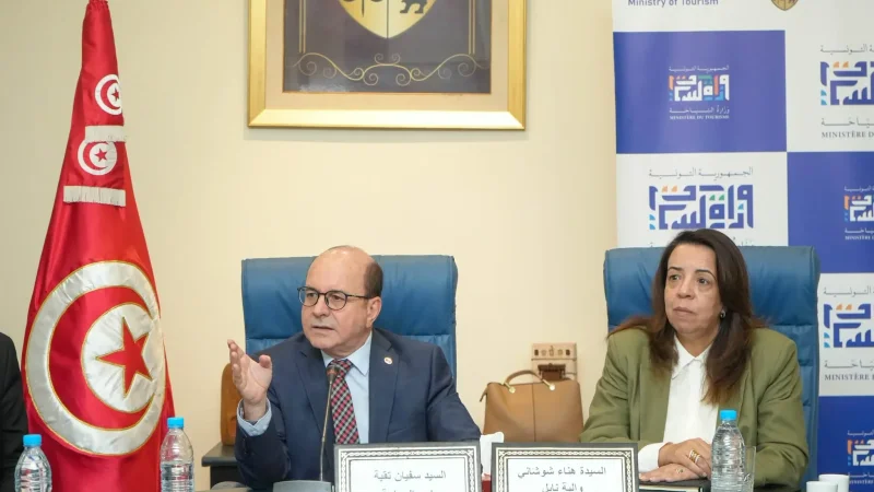 وزارة السياحة:جلسة عمل لدفع الاستثمار وحل ملفات المشاريع المعطلة بقربص