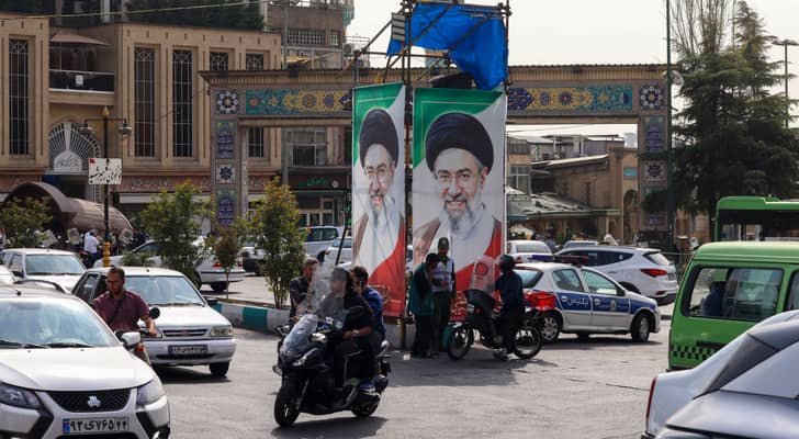 التلغراف: إيران تبحث استهداف انتخابات واشنطن وتل أبيب عبر هجمات سيبرانية وتجنيد عملاء