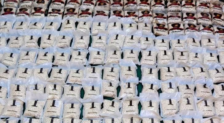 مدير مكافحة المخدرات الأسبق لـرؤيا: خائنون يتولون استقبال المخدرات في الأردن من الشرذمة الإسرائيلية
