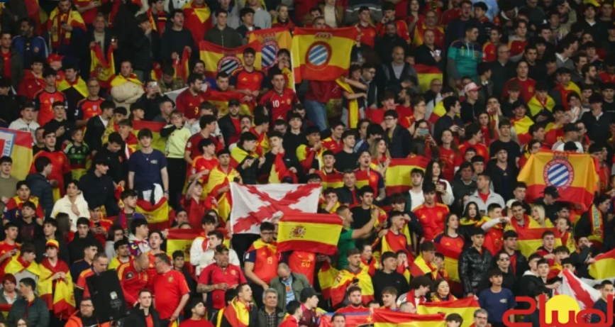 La FIFA sanctionne l’Espagne pour des chants islamophobes contre l’Égypte