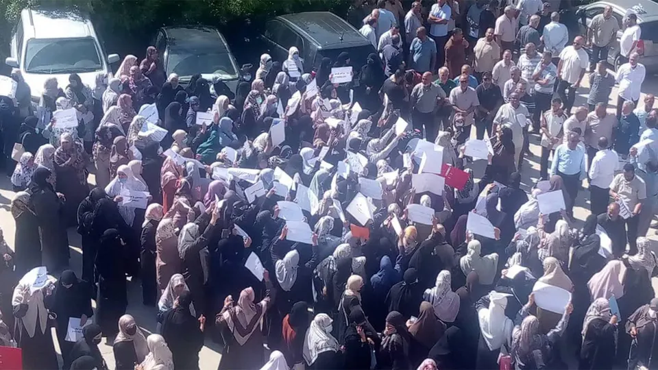 رئيس حراك المعلمين: الإضراب مستمر ولا عودة قبل تنفيذ الحقوق