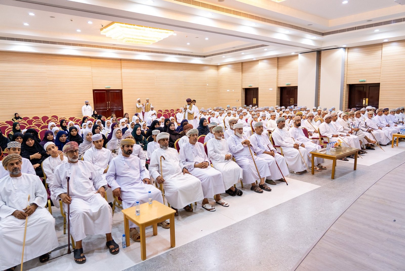 ولاية الحمراء تحتفي بـ"قيم السمت العُماني"