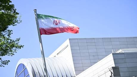 إيران تستدعي سفير النرويج احتجاجا على نشاط "ستارلينك" داخل أراضيها