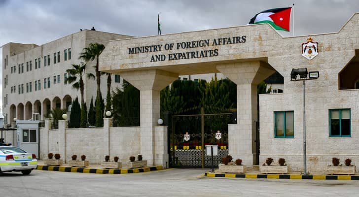 الخارجية: الأردن يعزي السعودية بوفاة ضابطين إثر سقوط وتحطم طائرة عمودية في نجران