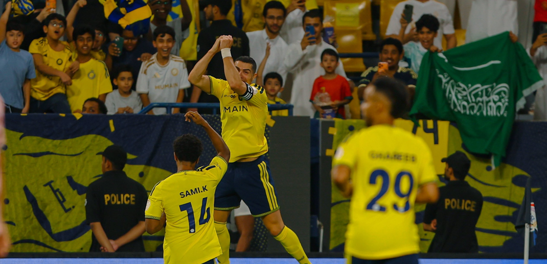 بالفيديو.. رونالدو يتألق بهاتريك ويقترب من الهدف رقم 1000