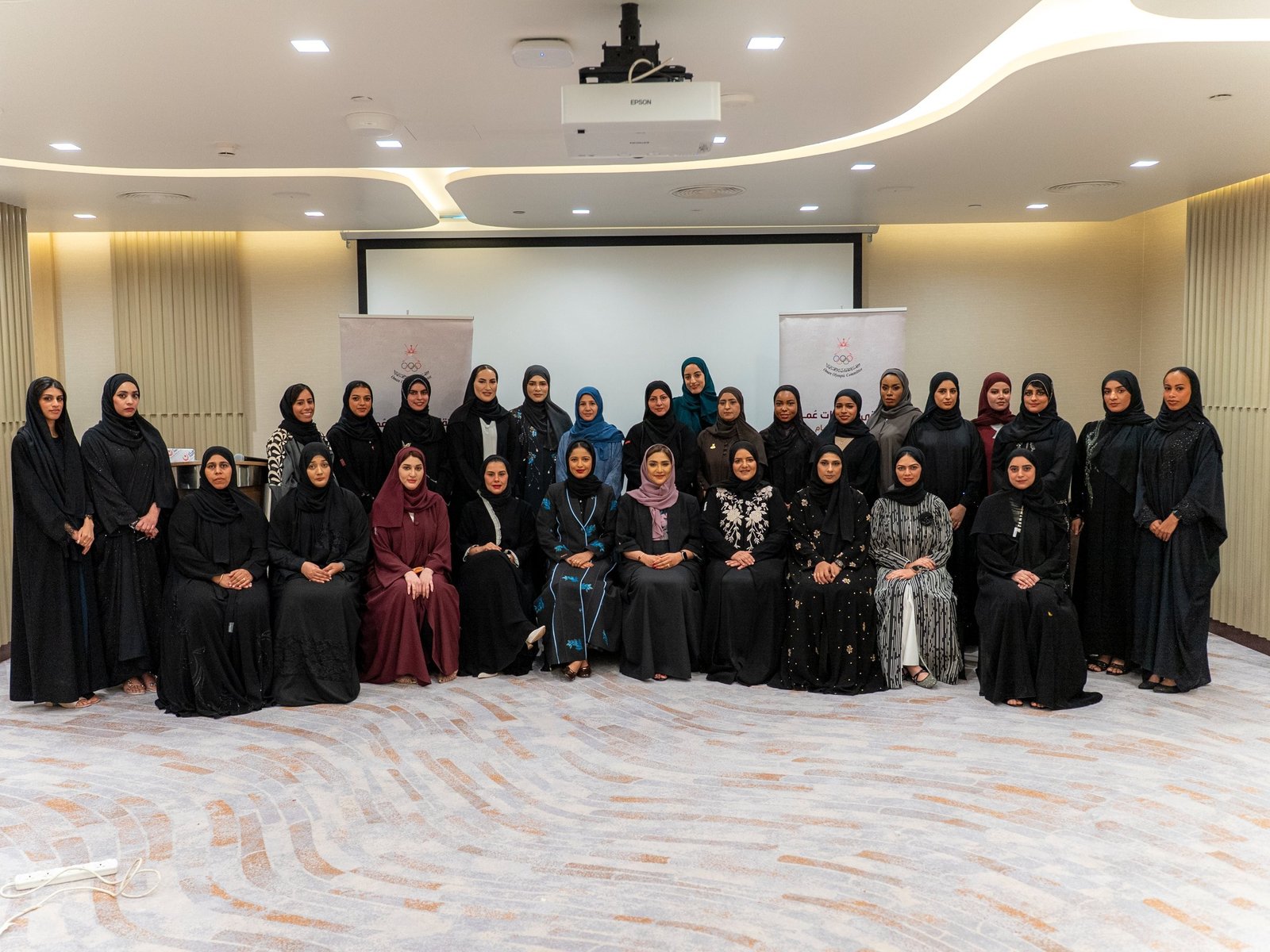 "رياضيات عُمان" يحتفي بإنجاز المرأة العُمانية في القطاع الرياضي