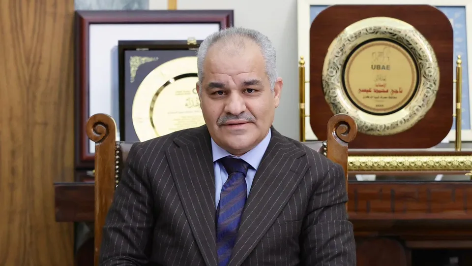 محافظ المركزي: الإنفاق العام والاعتماد على النفط أبرز التحديات الاقتصادية في ليبيا