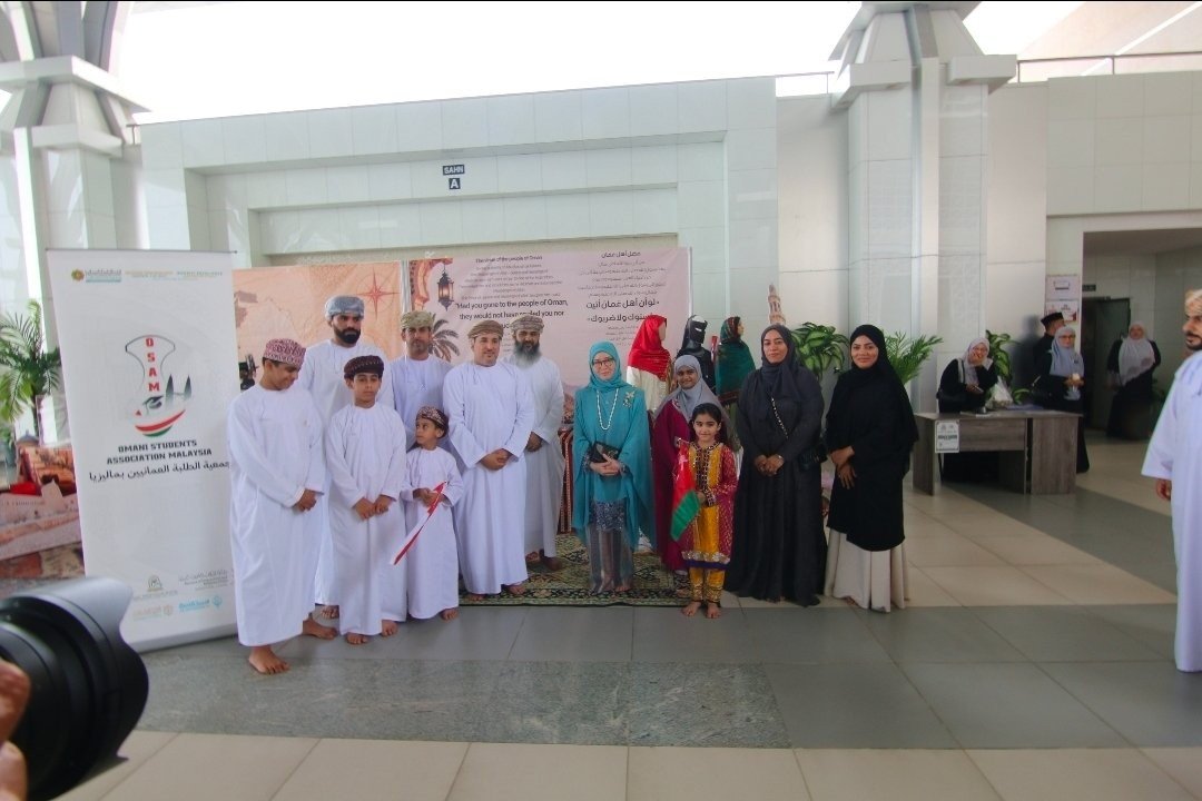 مشاركة عُمانية فاعلة لإبراز الموروث الحضاري والثقافي للسلطنة في ملتقى عالمي